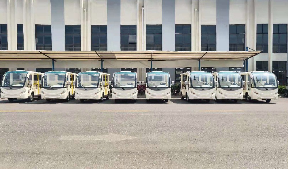 合肥某景區(qū)無(wú)人駕駛車(chē)